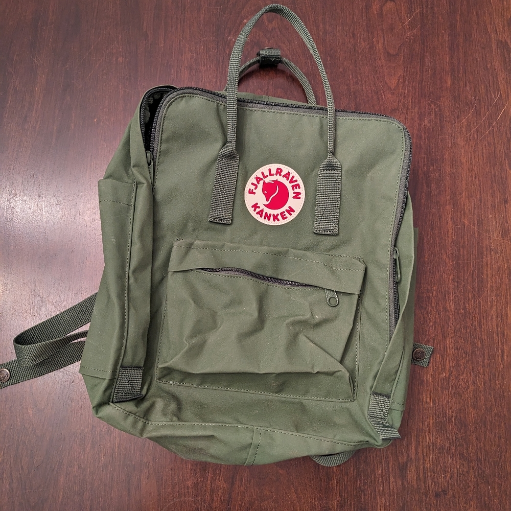 Fjallraven Kanken Mini Backpack Hunter Green